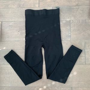 Blanqi Highwaist Postpartum and Nursing Leggings